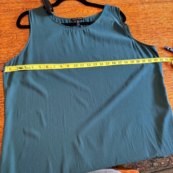 Eileen Fisher long silk tank - Picture 4 of 6